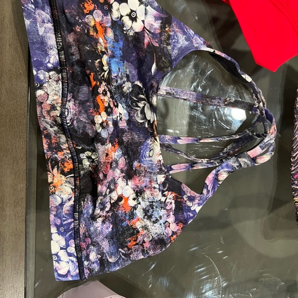 Lululemon Bras - Picture 5 of 6
